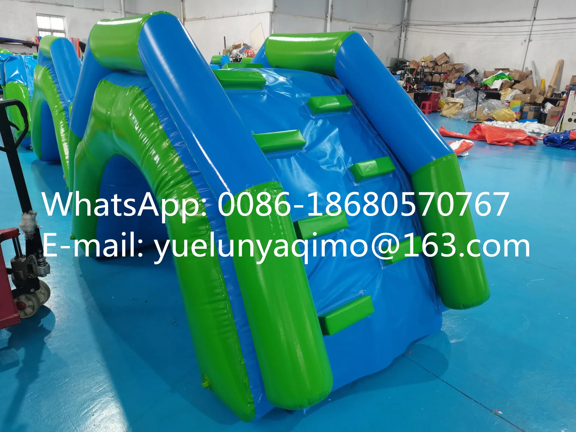 

Manufacturer hot selling outdoor large inflatable swimming pool YLY-103
