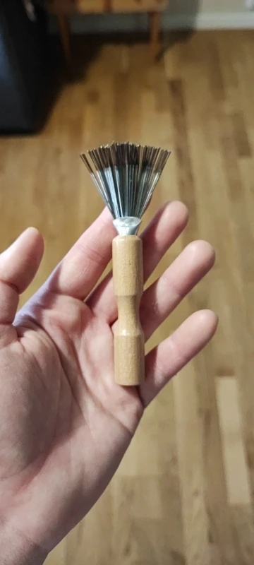 Brush Cleaning Tool