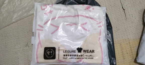 Kawaii Neko T-Shirt - Yume Kawaii Aesthetic photo review