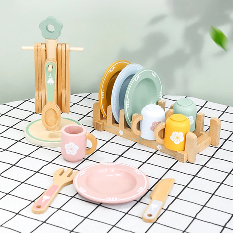 Set Cucina In Legno 27 Pezzi Per Bambini – Piatti, Posate E Accessori Da Gioco