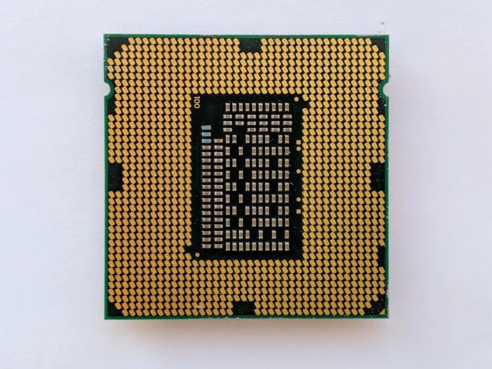 Core i3 2105. Intel core i7-860 lynnfield lga1156, 4 x 2800 мгц. intel core i3 — 4430. pentium g3240t. intel celeron g530 sandy bridge lga1155, 2 x 2400 мгц.