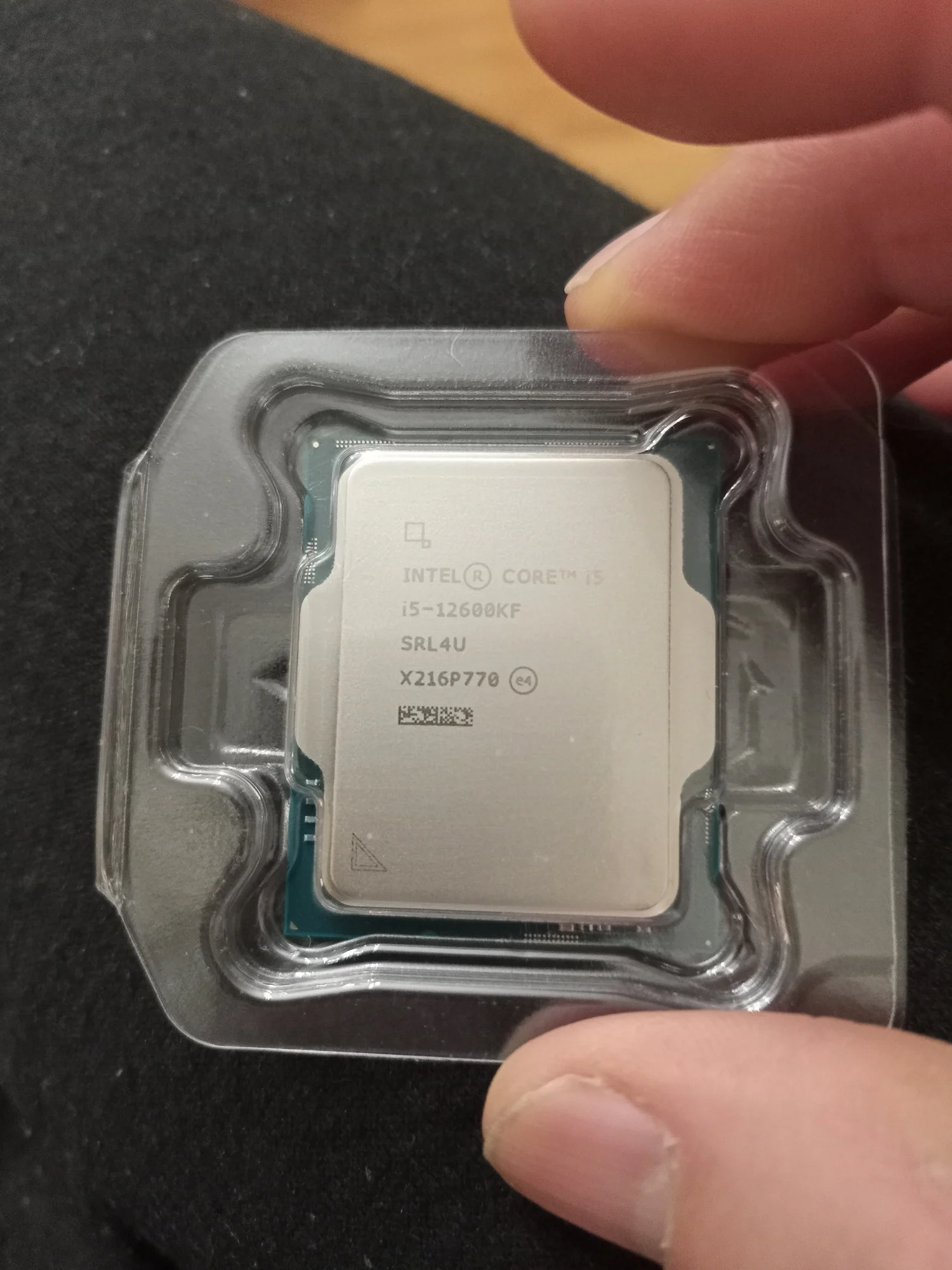 Intel Core i5-12600KF New i5 12600KF 3.4 GHz Ten-Core Sixteen-Thread L3=20M 125W Support DDR4 DDR5 Desktop CPU Socket LGA 1700 photo review