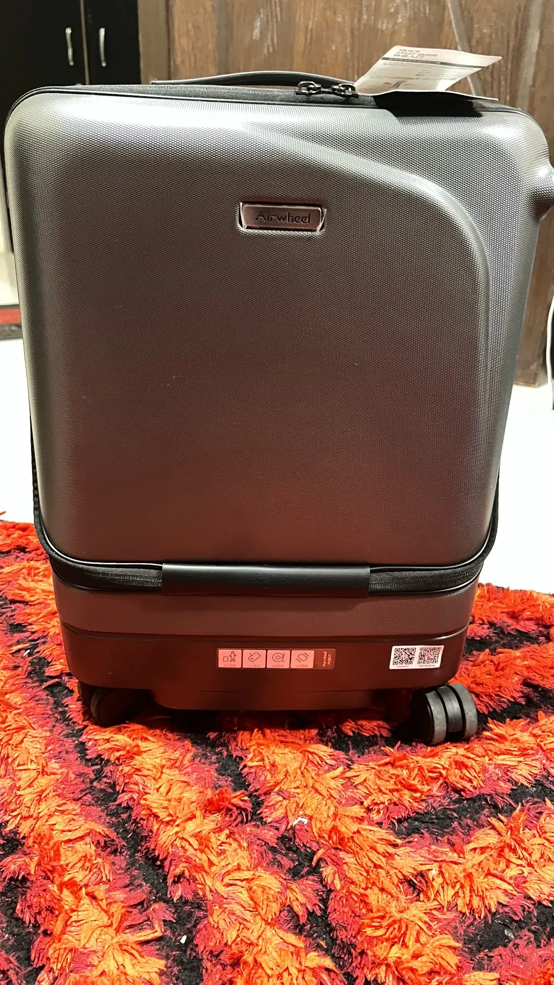 20" Inch Smart Travel Luggage Using App Remote Control Suitcase Master