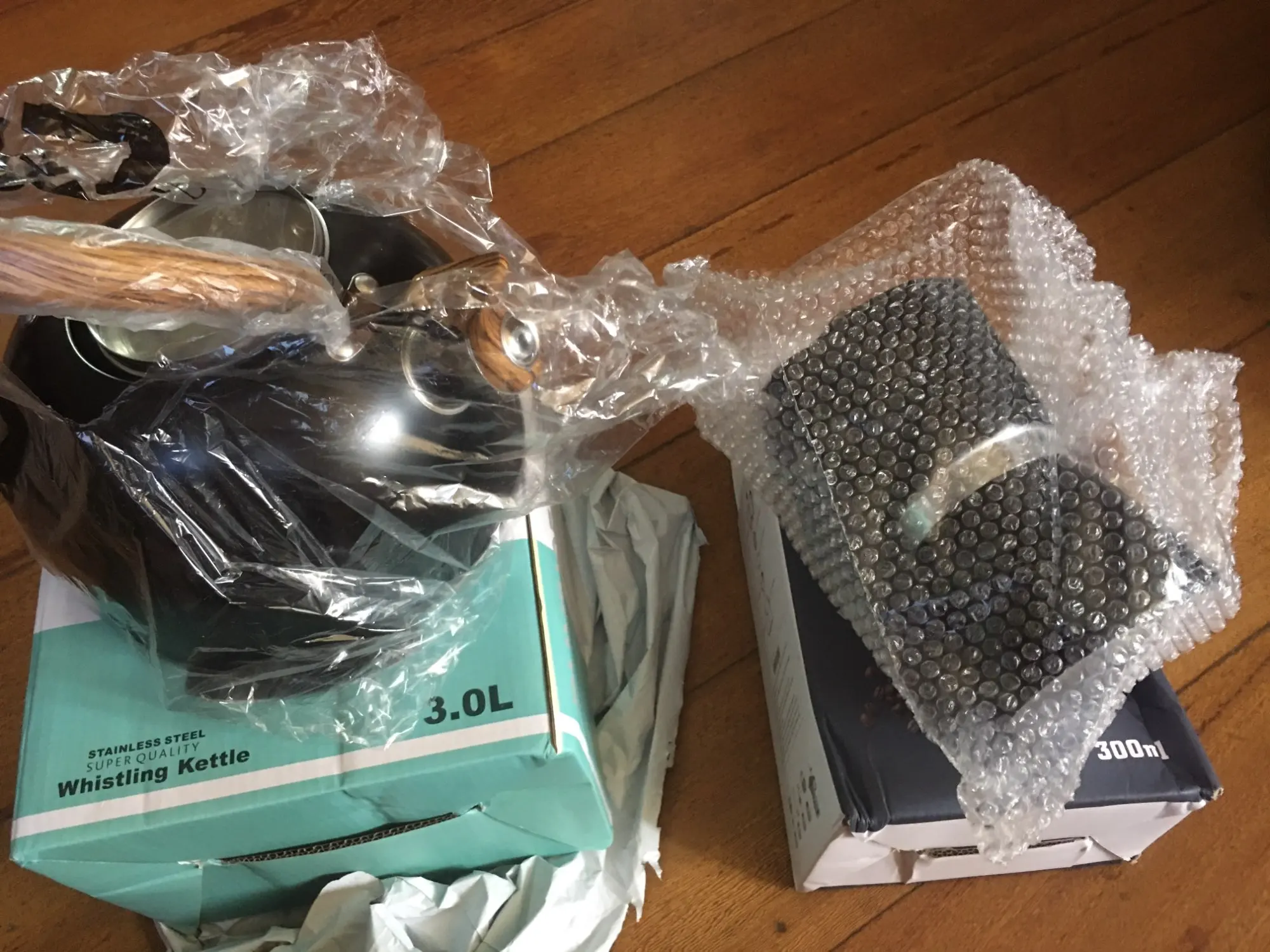 1pc 2.5/3L Liter Stainless Steel Whistle Kettle Thickened Kettle Gas Induction Cooker Universal Kettle Whistle Kettle