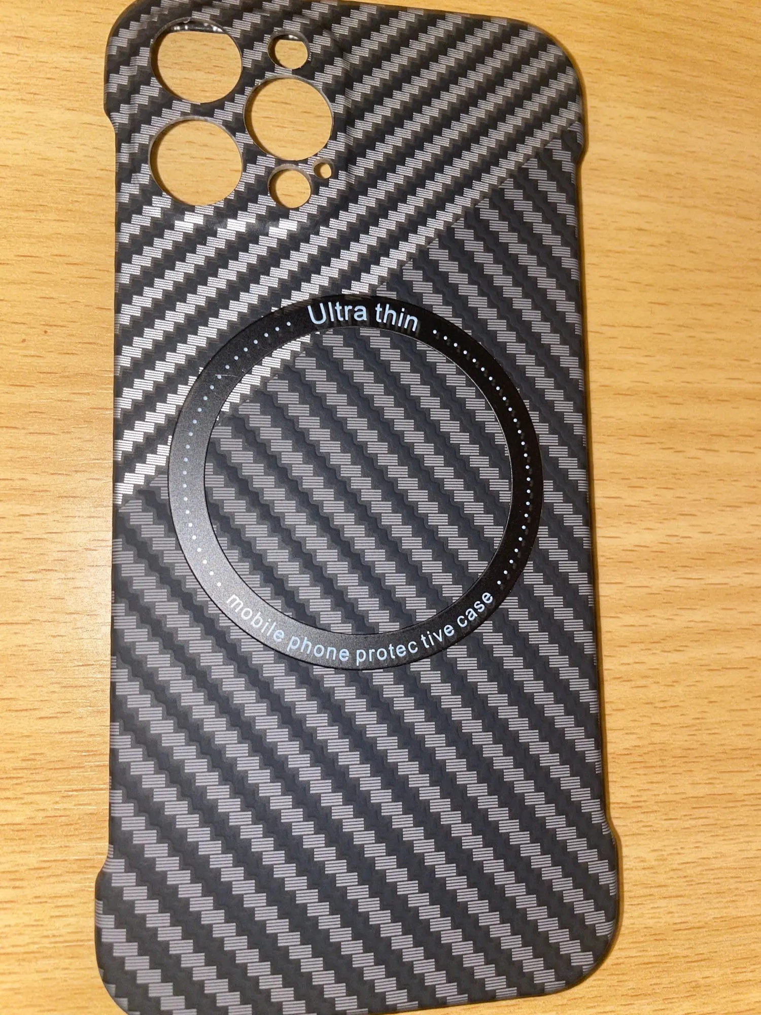 ThinCarbon Case