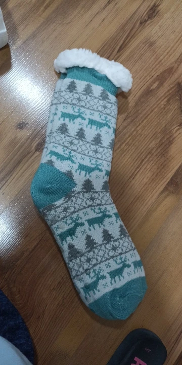 Flauschige Wintersocken mit niedlichen Tiermotiven photo review