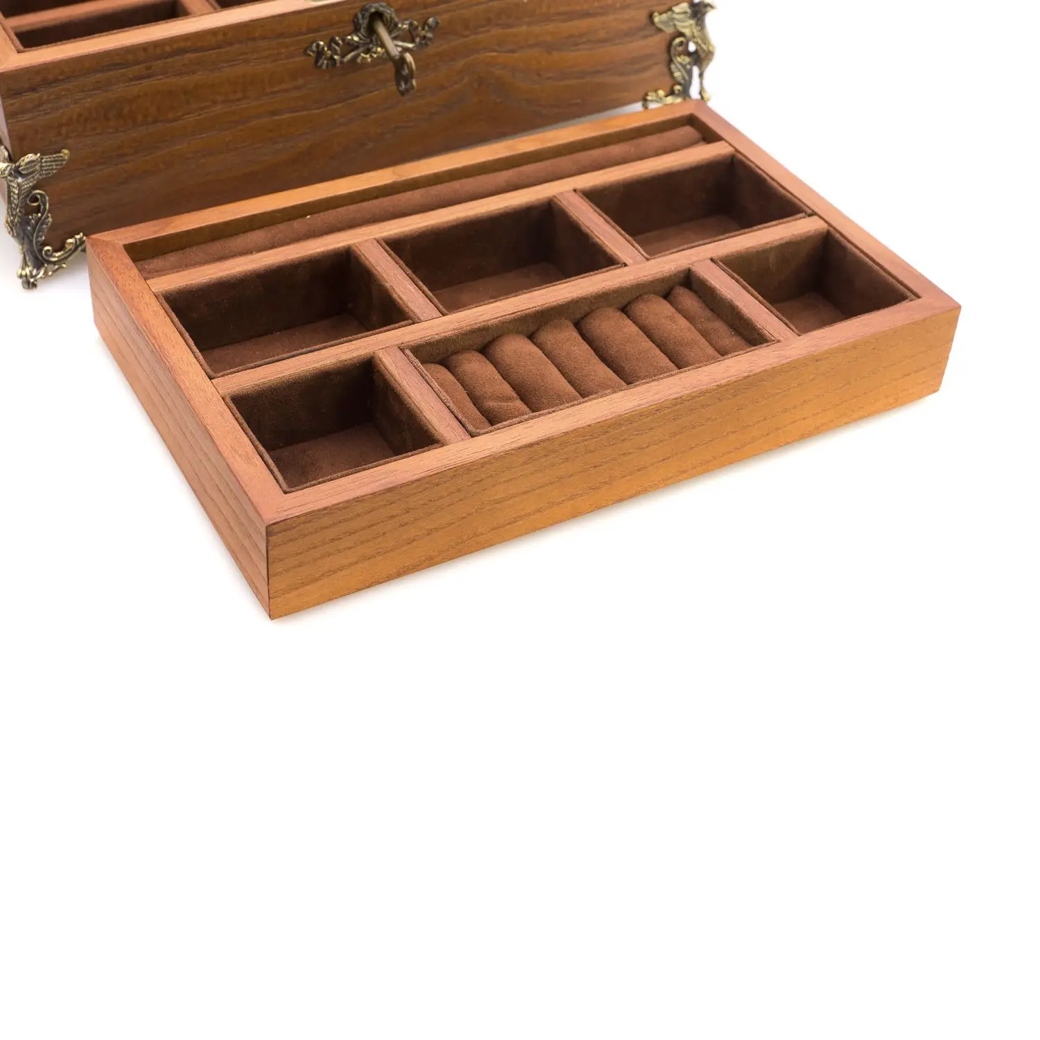 Рисунок 4 - Шкатулка для украшений "Нефертити"