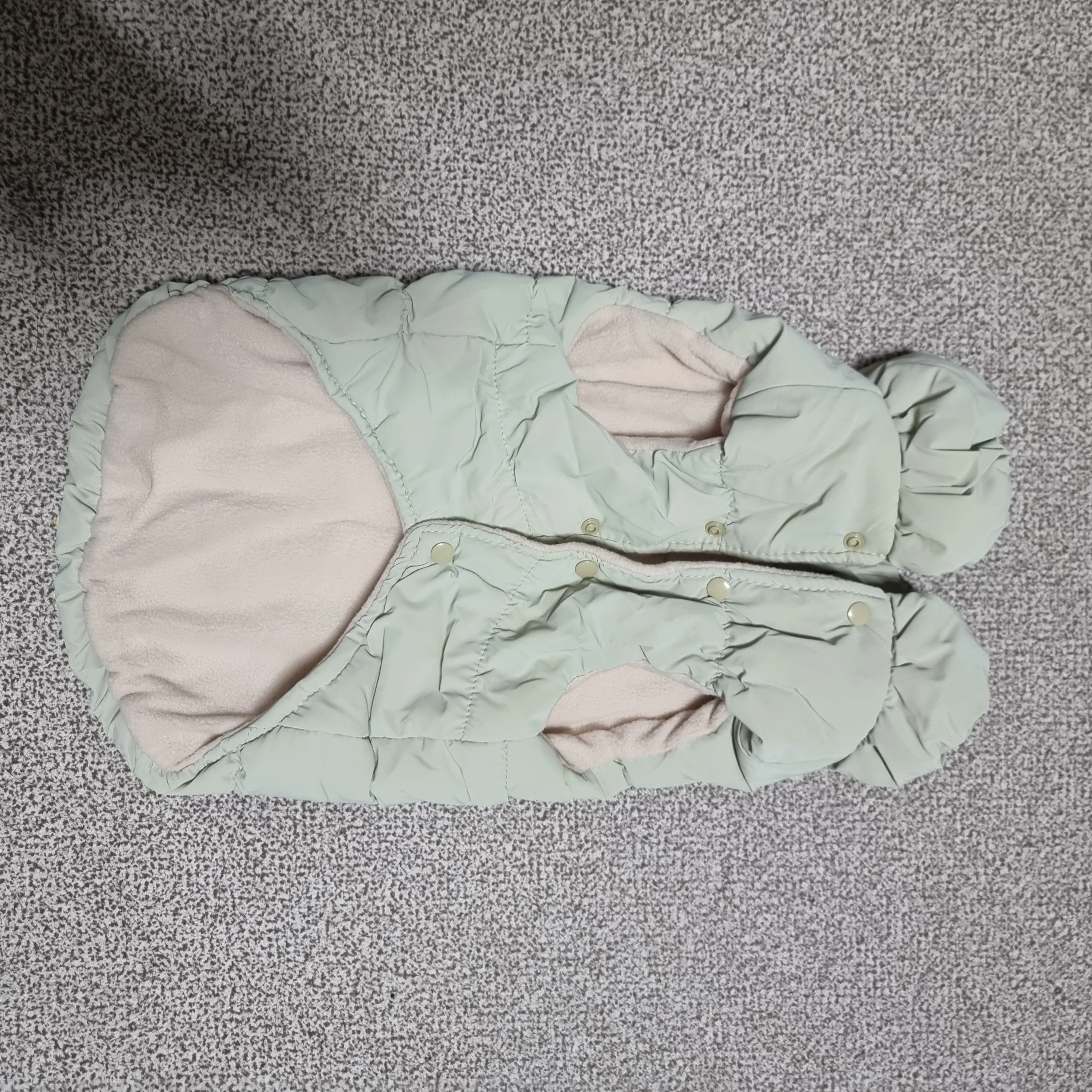 Snuggle Paws Winter Vest: Padded Dog Jacket with D-Rings for Cozy Canine Comfort photo review