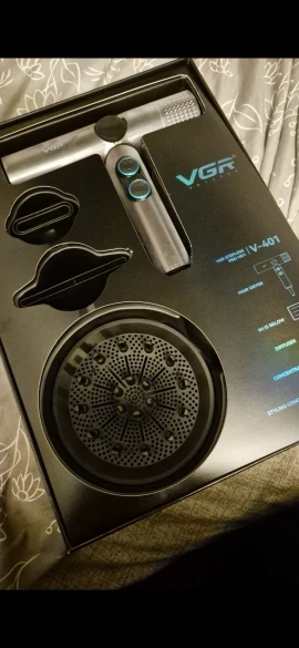 VGR Hair Dryers Professional Air Blower Negative Ion Hair Dryer 110000 RPM Hair Dryer Machine BLDC Motor Barber Salon V-401 photo review