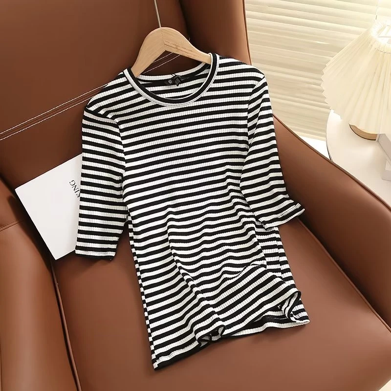 

Dave&Di Women T-shirt 2024 Summer Tshirts Fashion Striped Casual Rib Knitted Round Neck 3/4 Sleeve Top