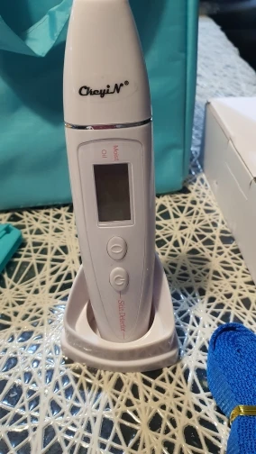 Analisador Digital de Oleosidade e Umidade da Pele photo review