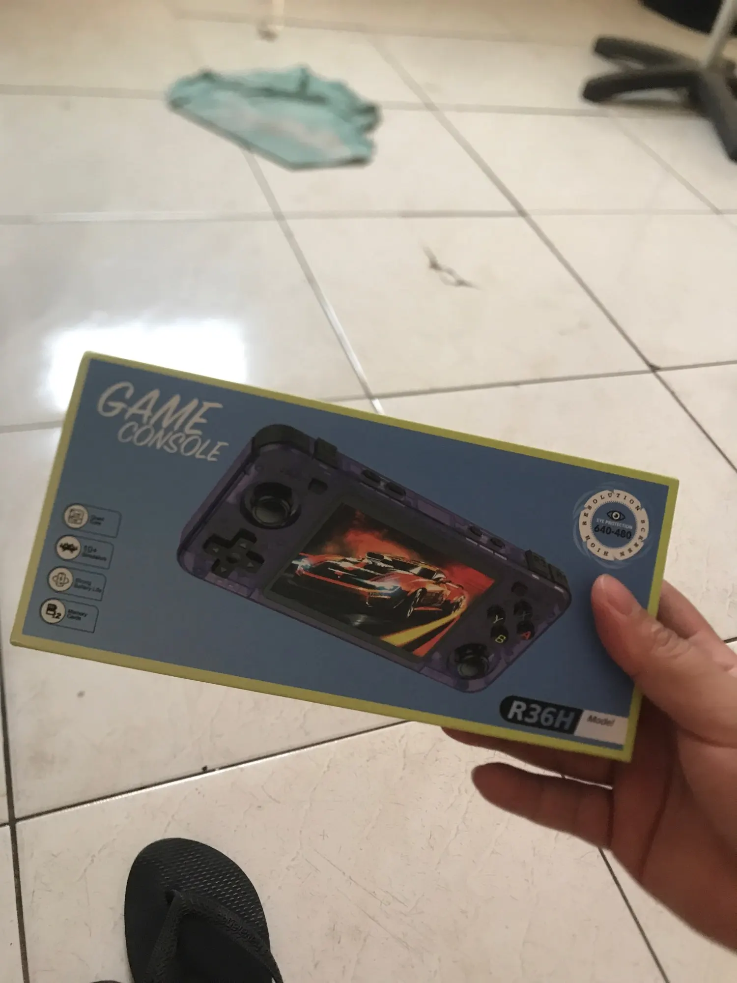 R36H photo review