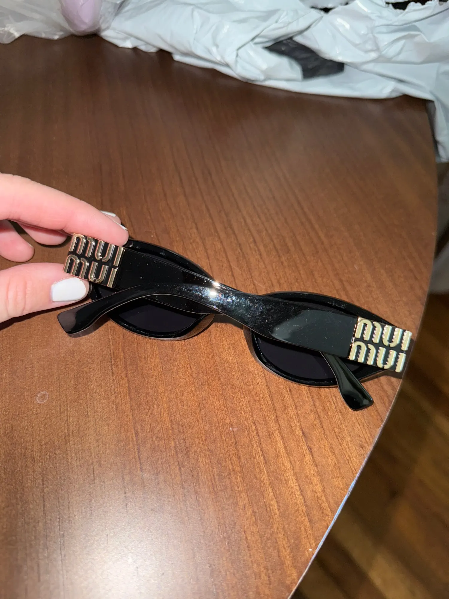 Stylish Oval Sunglasses Unisex Designer UV400 photo review