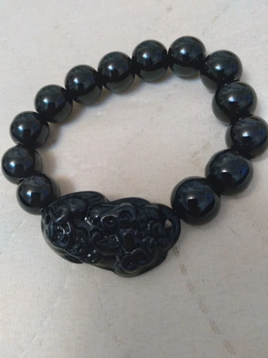 Feng Shui Obsidian Stone Beads Armband Armband Guld Svart Pixiu Wealth Good Luck Kvinnor Armband Män Kvinnor Unisex