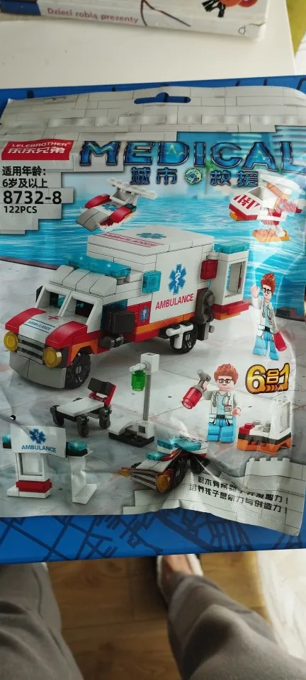 6in1 NEW Ambulance Escort Car Helicopter Paramedic Doctor Mini Loader Truck Classic Model Building Blocks Sets Bricks Toy City photo review