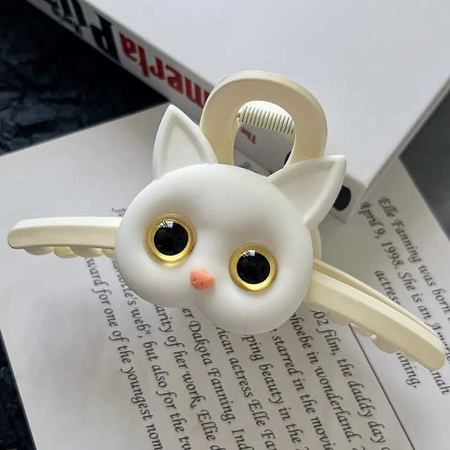 Cute Cat Hair Claw Clip – black and white Big Eye Cat Hair Accessory for Girls & Women, animal hairpin 2