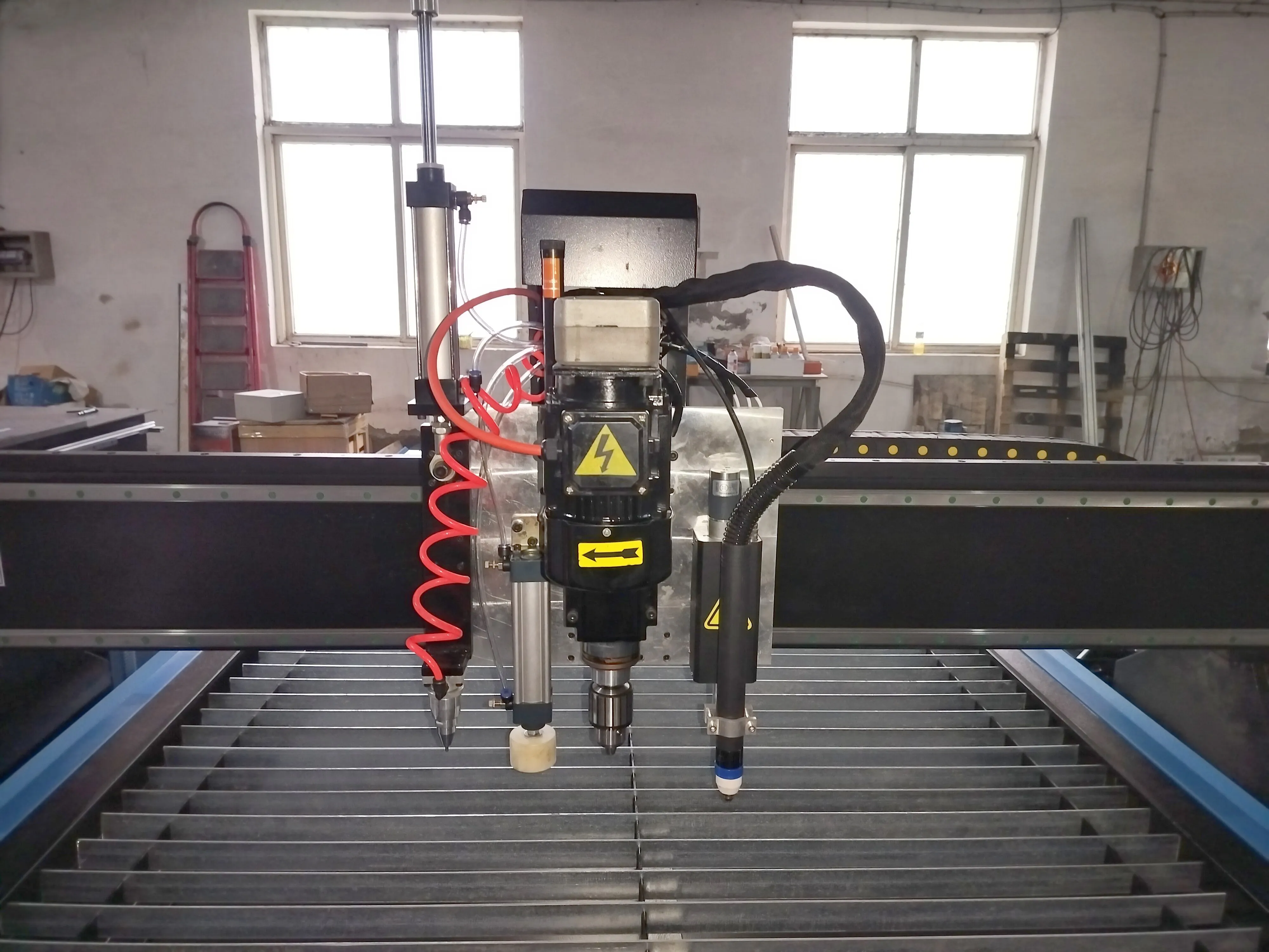 Plasma Cutter Machine 4x8 Plasma Table 100 Amp Plasma Cutter Water Table 380V/220V Four Heads For Sale 4