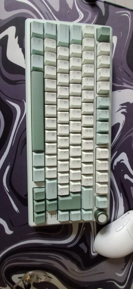 Teclado gamer Rk 75 photo review