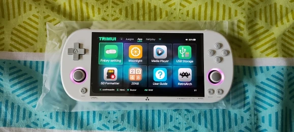 Retroid Pocket 5 Handheld Game Console photo review