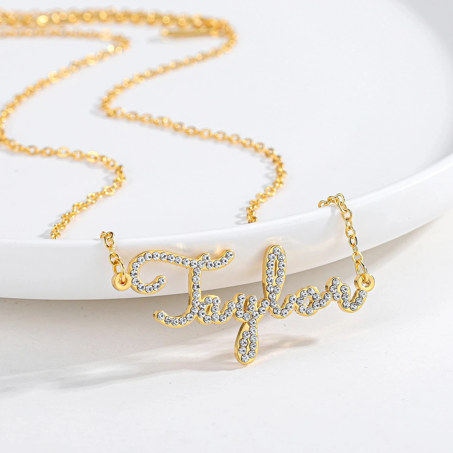 Personalized Name Necklace CZ Crystal Name Chain Iced Out Zirconia Necklaces Customized Necklace Jewelry For Women Gift