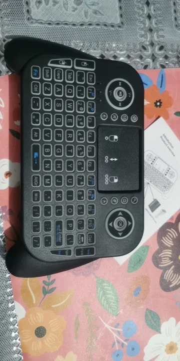 Mini wireless keyboard touchpad for phone TV-box tablet with usb-receiver, bluetooth and backlight photo review