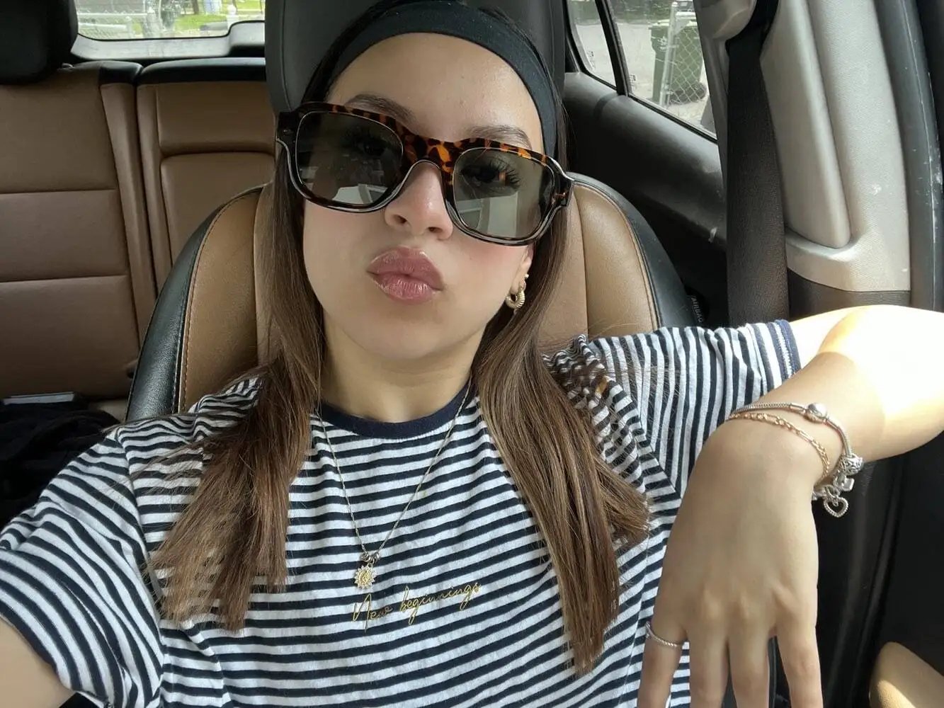 Retro Classic Square Sunglasses Unisex Vintage UV400 photo review