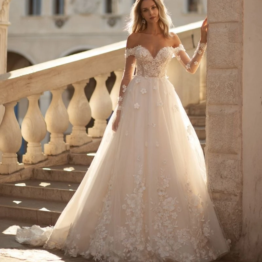 

Charming Tulle Sweetheart Neck Wedding Dresses A-Line Court Train Wedding Gowns Off The Shoulder Dress Vestidos De Novia