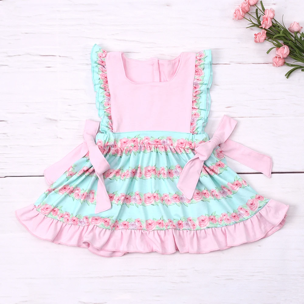 

2023 New Exquisite Summer Pink Cotton Green Sleeveless Square Neck Dress Green And Pink Stripe Girl Skirt Bow Decorate Clothes