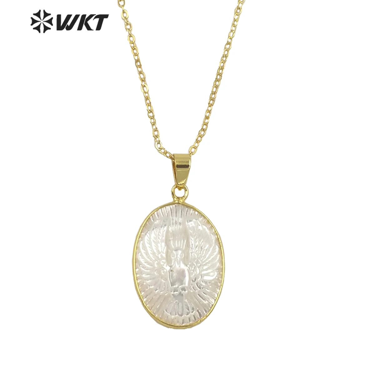 WT-JN180 Fashion gold plated eagle pattern handmade carve Big Mother of Pearl oval pendant necklace gold bezel white shell