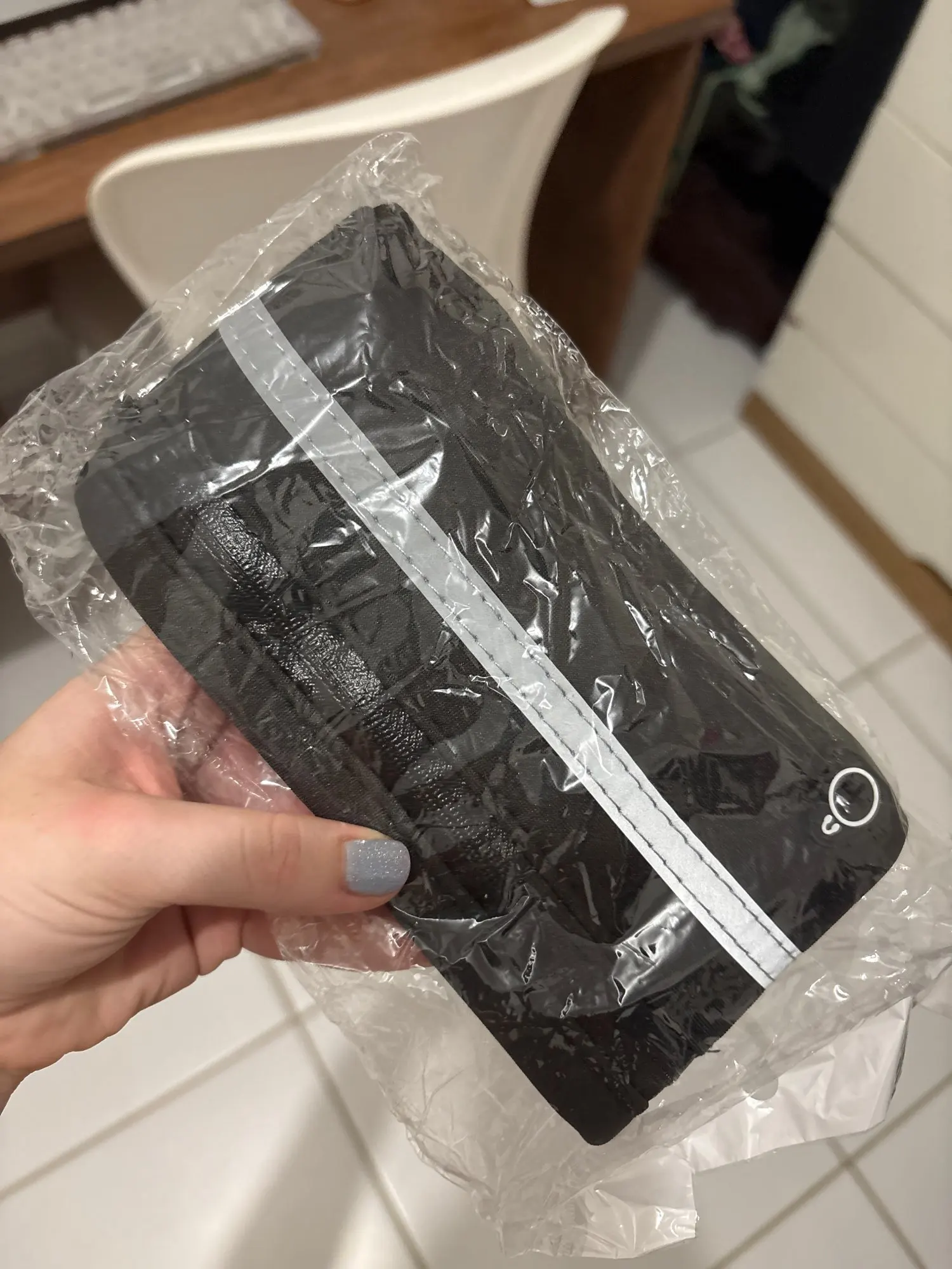 Pochete Esportiva cintura Preta porta celular garrafa utensílios para Corrida Preta photo review