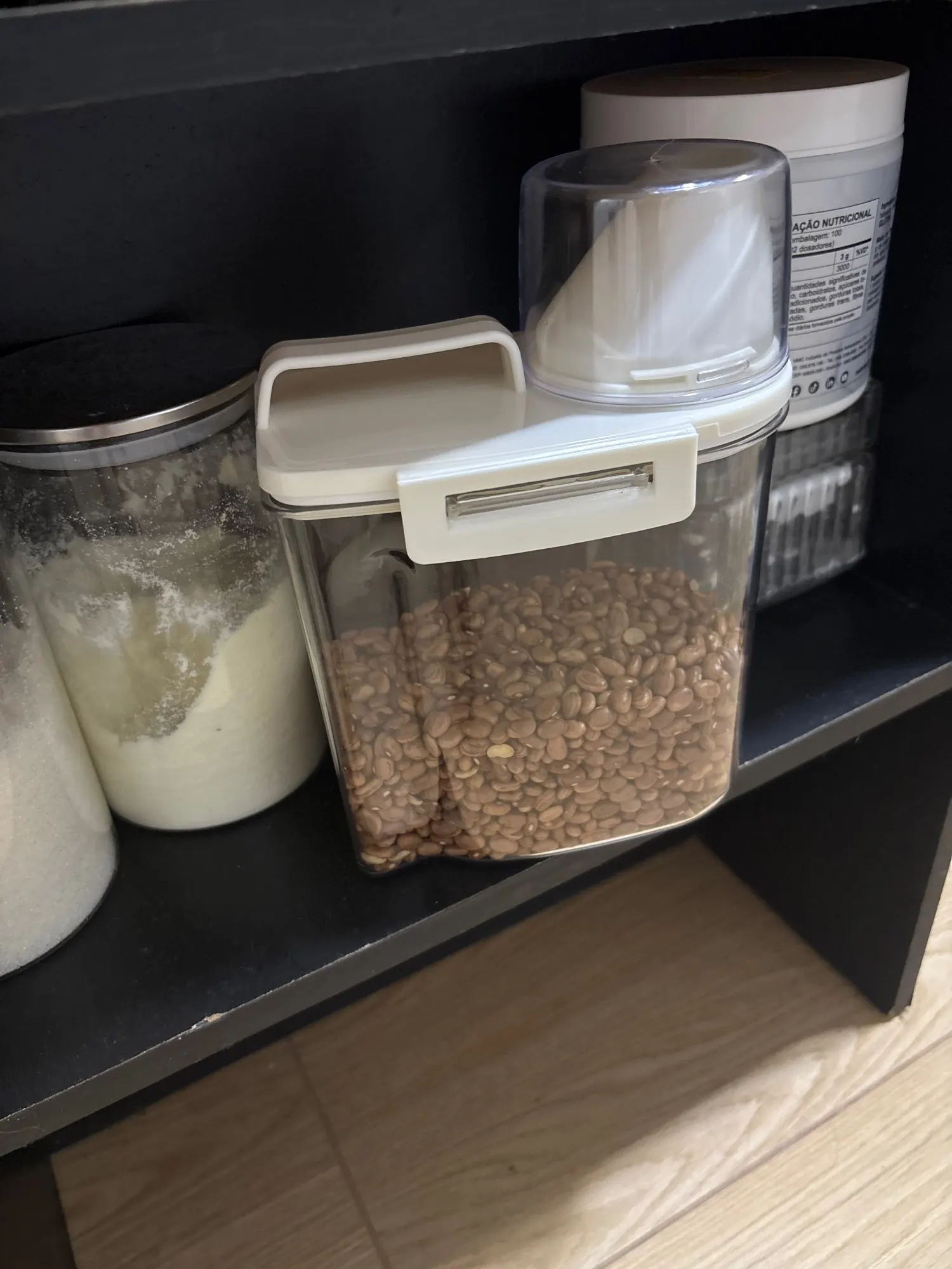 Escova Limpeza 2 em 1 Dispenser Detergente Prática Multifuncional Compacta Cozinha Higiene Durável Fácil Uso Armazenamento photo review