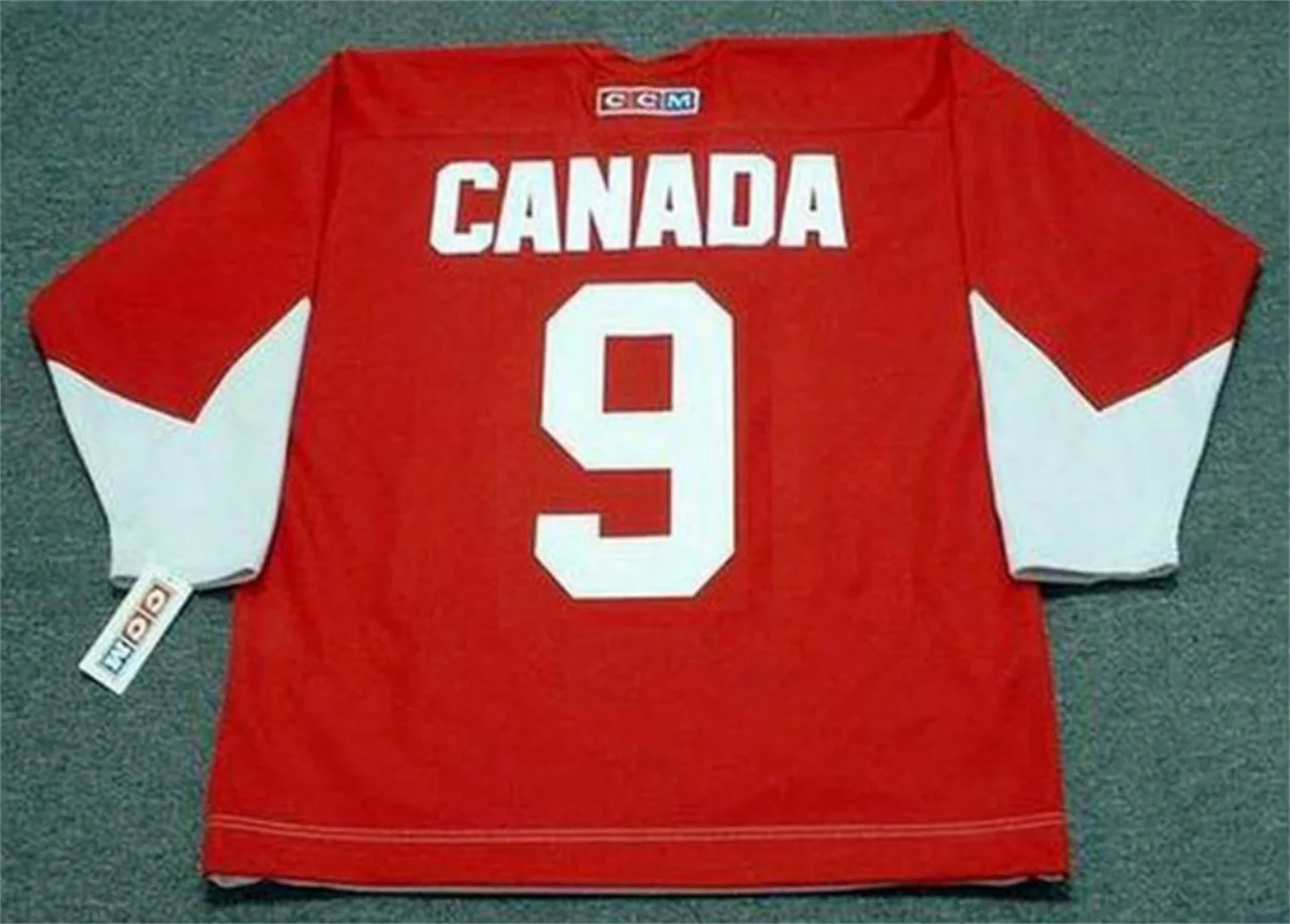 Bobby Clarke   ĳ Ʈ ̽ Ű  4 Bobby Orr     Ƽġ   M-3XL