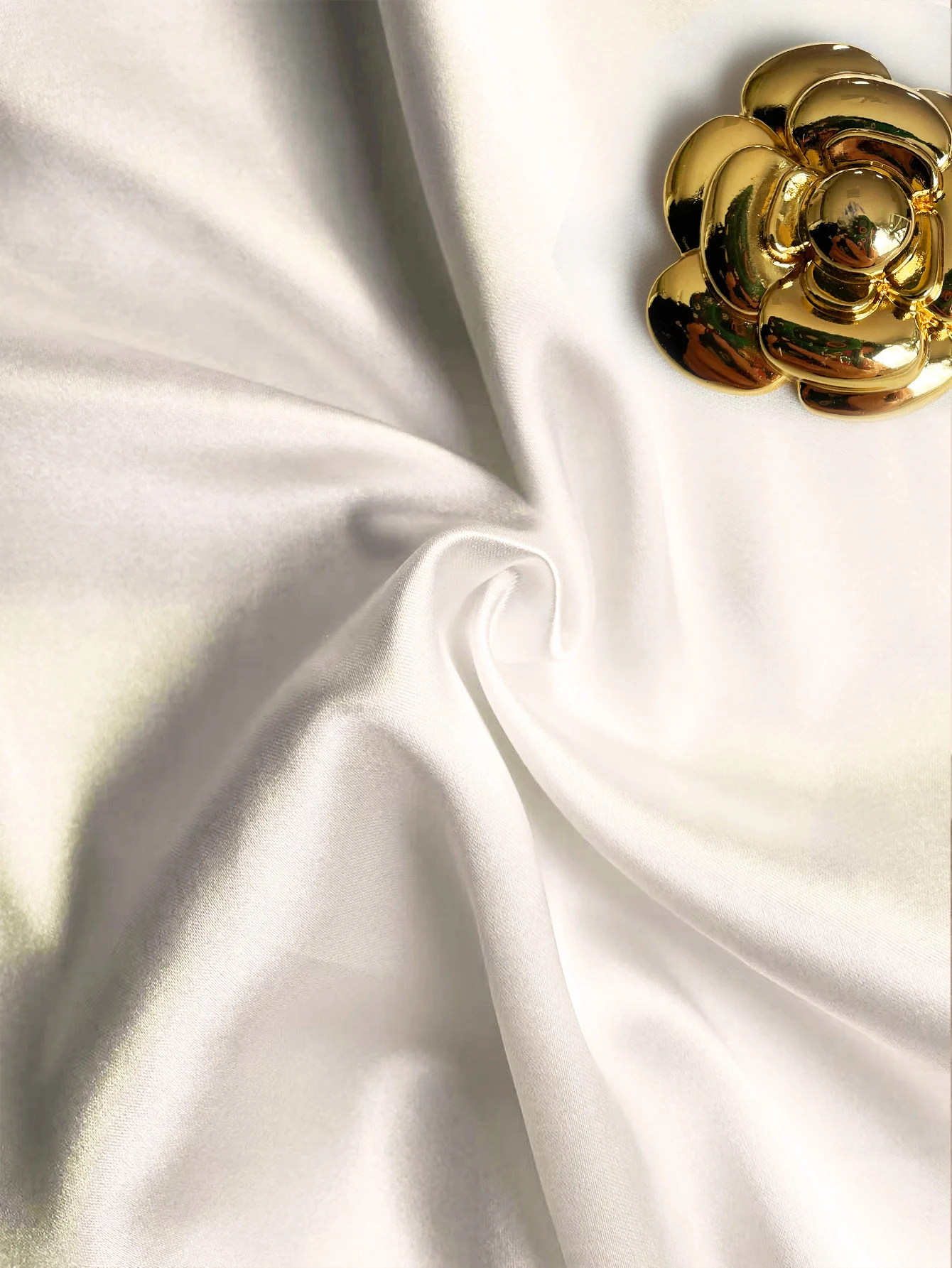 Chic Luxury White Satin Shirt Gold Flower Brooch Detail Drawstring Side Ruched Casual Summer Blouse 3