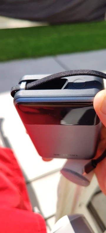 Vention 65W 20000mAh Power Bank with Built-in USB-C Cable photo review