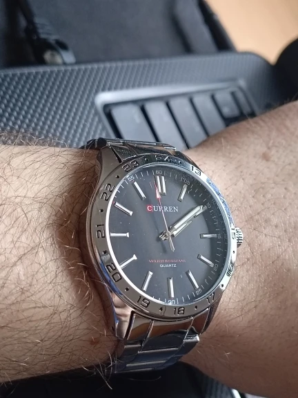 Curren 8452 relógio de quartzo masculino simples moda lazer relógio de negócios preto prateado pulseira de aço inoxidável relógio de pulso para masculino photo review