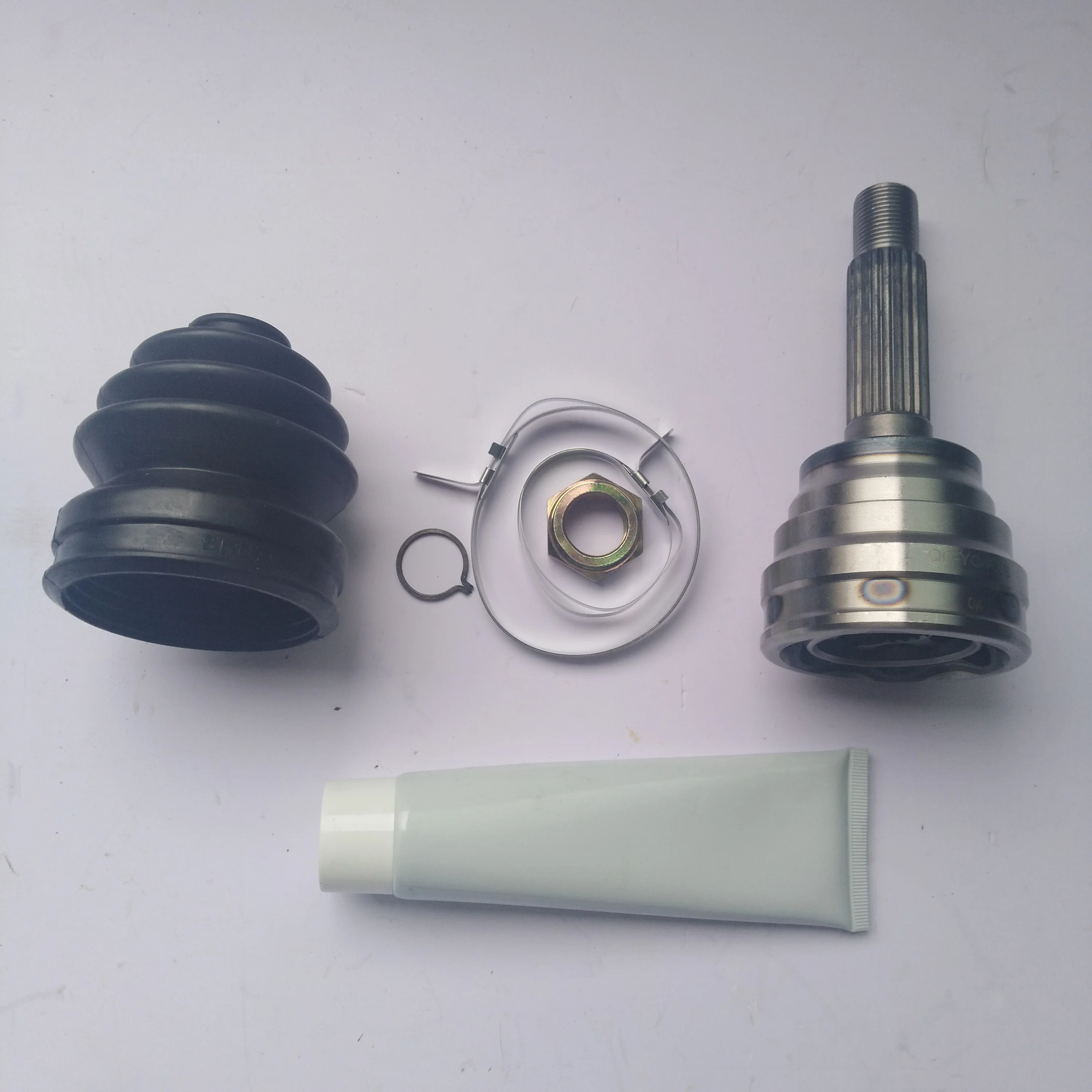 Car Drive Shaft Inner Outer CV Joint for Chery QQ IQ SQR372 SQR472 0.8L 1.1L