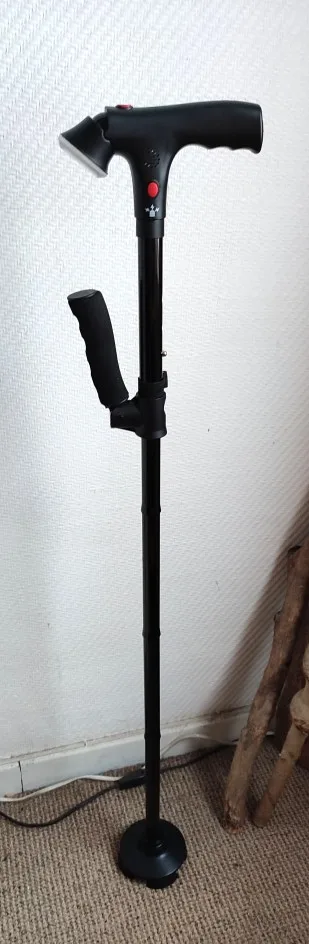 Super Bengala de Alumínio 4 Pontas, com Lanterna e Botão SOS photo review