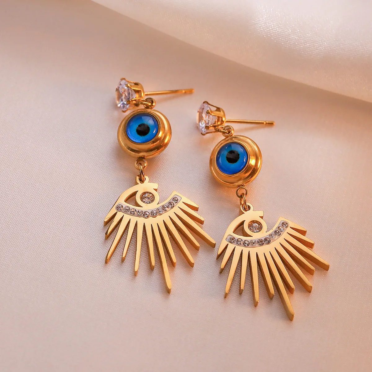 

European and American gold plated zircon demon eye flower geometric earrings for female INS niche retro exaggerated earrings