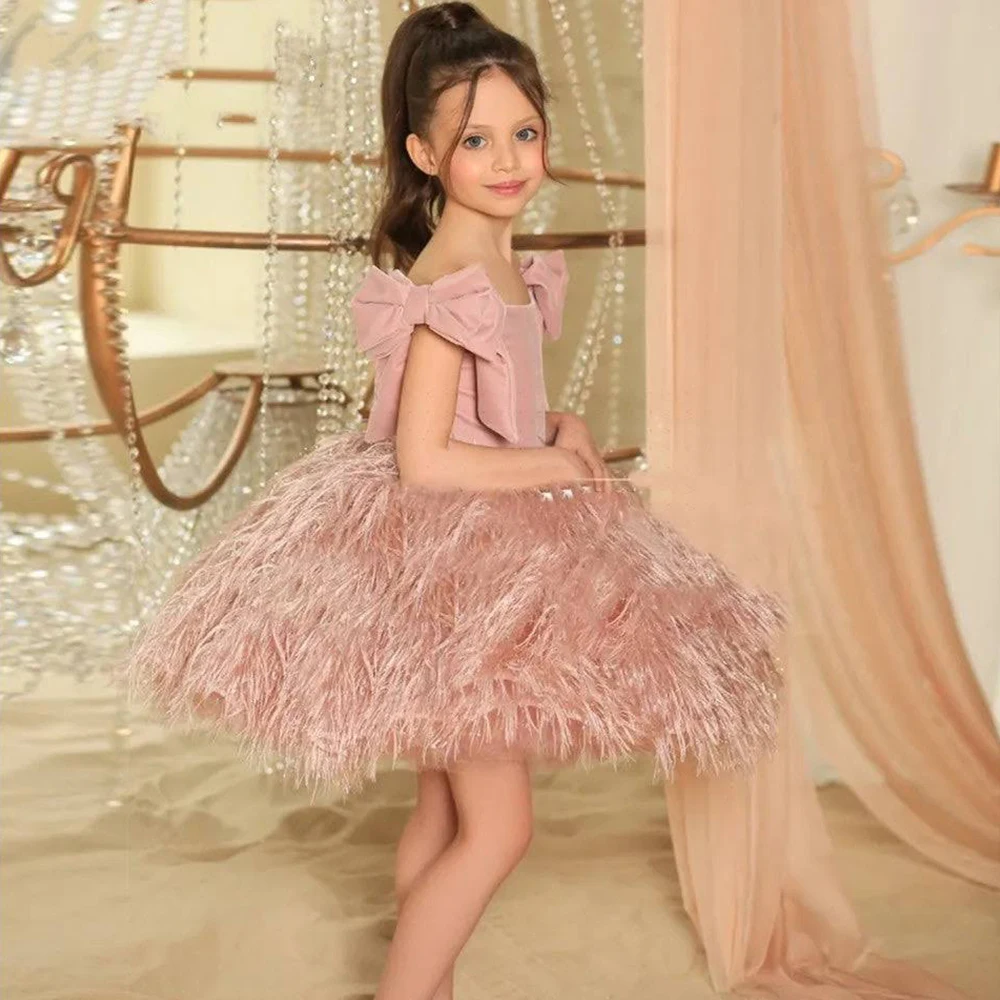 

Exquisite Feathers Flower Girl Dress Off the Shoulder with Bow Puff Children Mini Puffy Party Dance Birthday Zipper Gowns