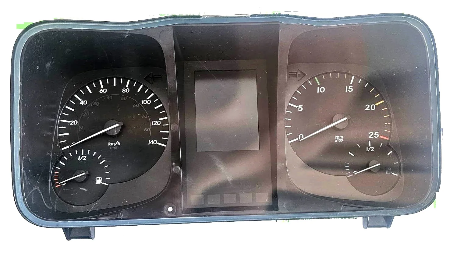 

Панель приборной панели A 010 446 15 21 EURO 6 MERCEDES ACTROSS, б/у