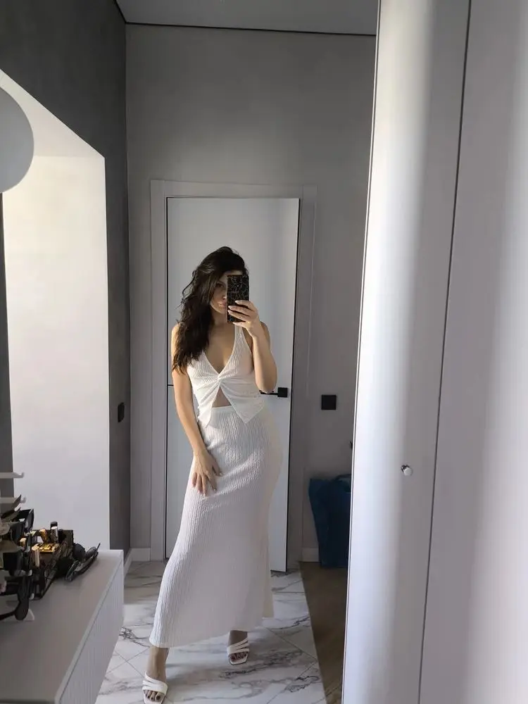 Chic Two-Piece Summer Set: Lace-Up Top & Long Skirt Elegance photo review