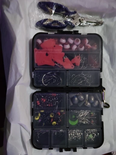 263pcs Outdoor Fishing Accessories Set With Tackle Box Including Plier Jig Hooks Sinker Weight Swivels Snaps Sinker Slides Kit photo review