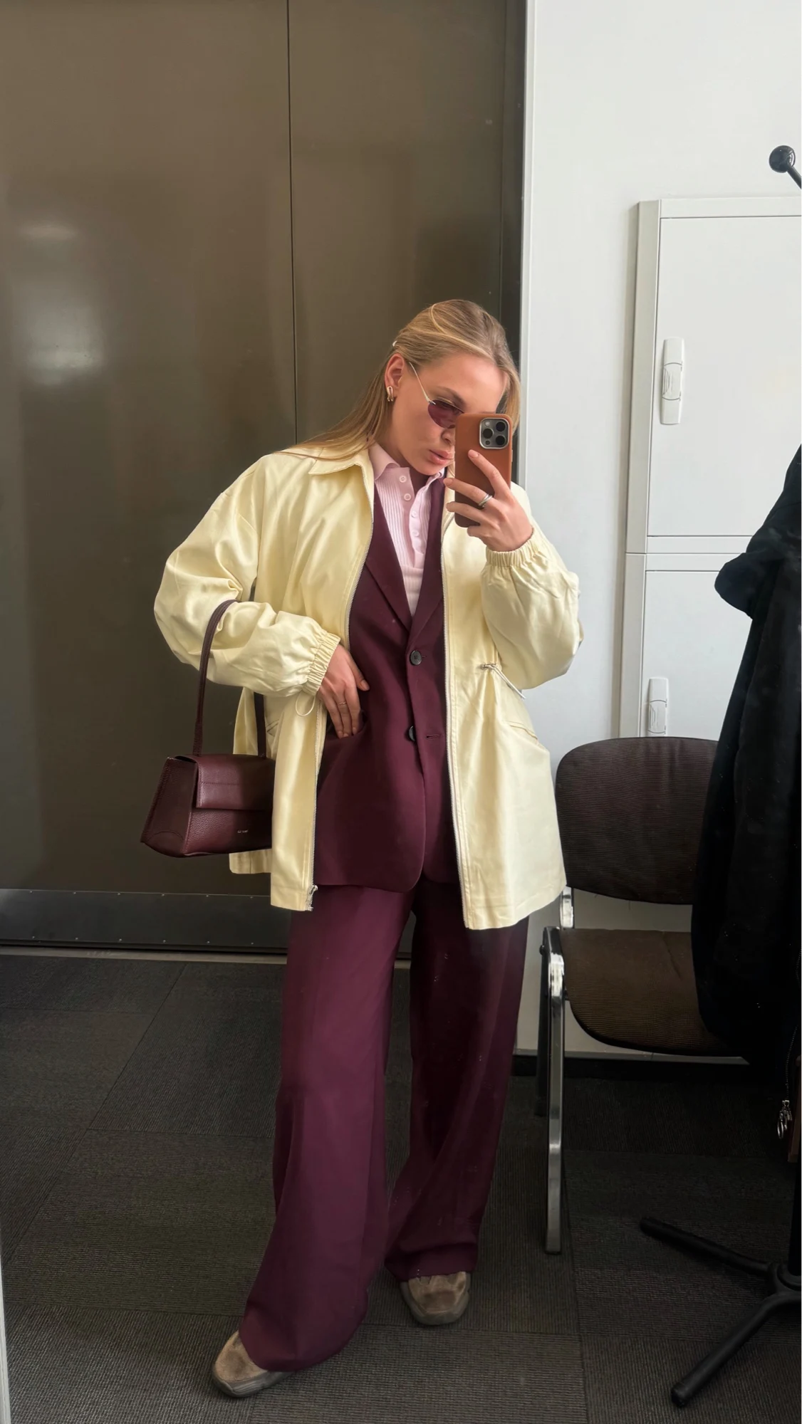 Women's Light Yellow Adjustable Waist Zip Jacket photo review