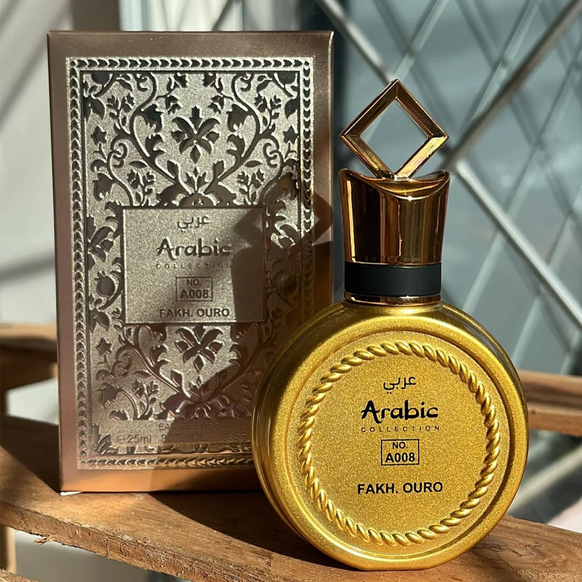 Perfume Árabe Masculino Fakhar Ouro A008 – 25ml – Oriental Amadeirado 3