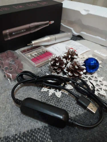 35000 RPM Bärbar elektrisk nagelborrmanikyrmaskin för akrylgellack nagelslipare Uppladdningsbar utrustning för nagelkonstsalong photo review