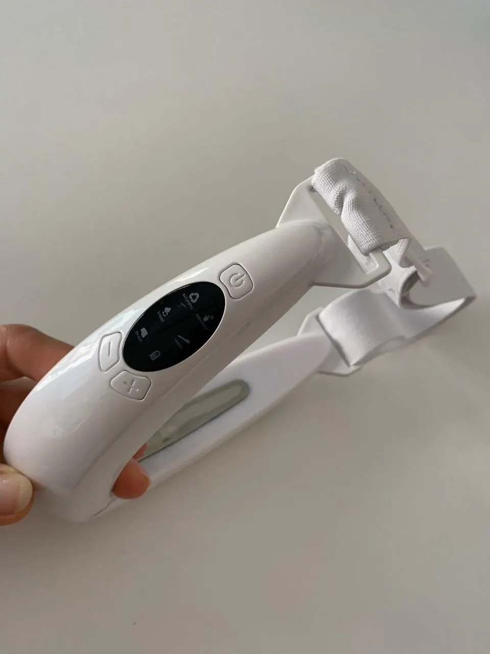 Jowls Buddy Microcurrent Facial Toning & SkinTightening Device Ceelic