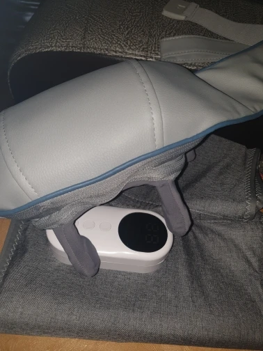 ReFresh - Nacken- und Rückenmassagegerät (Beige) photo review