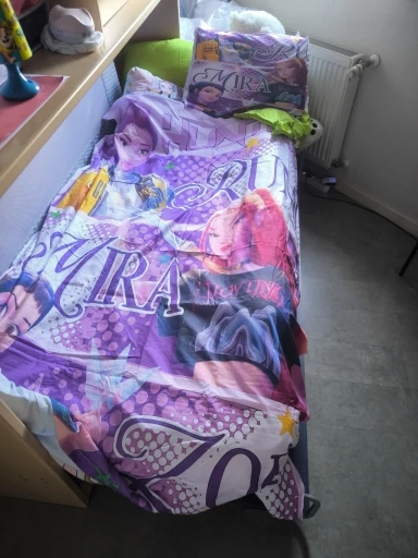 Juego de funda nórdica sin núcleo con estampado de grupo de chicas de cazadores de demonios k-pop de dibujos animados, dormitorio de varios tamaños, suave y lavable a máquina, 3 uds. photo review