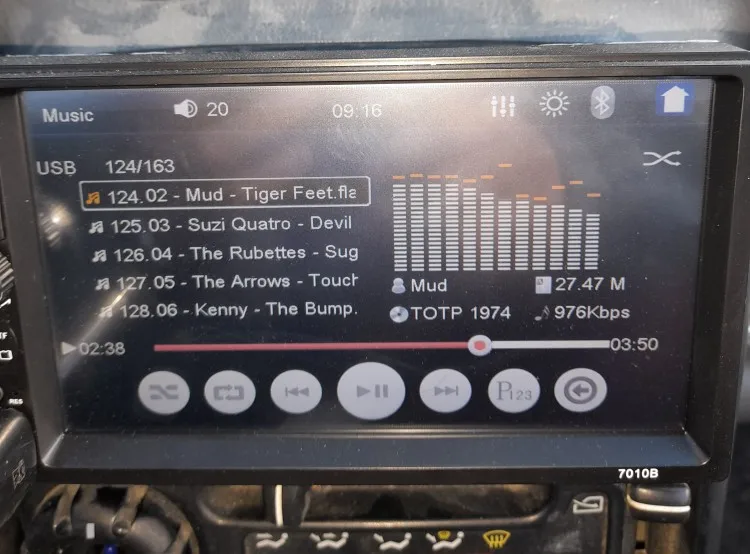New 2024 7 inch Universal Car Radio Stereo MP3 MP5 Multimedia Player Support SWC/AUX/BT/SD/USB/Mirrorlink/FM/RCA/HD Video Player photo review