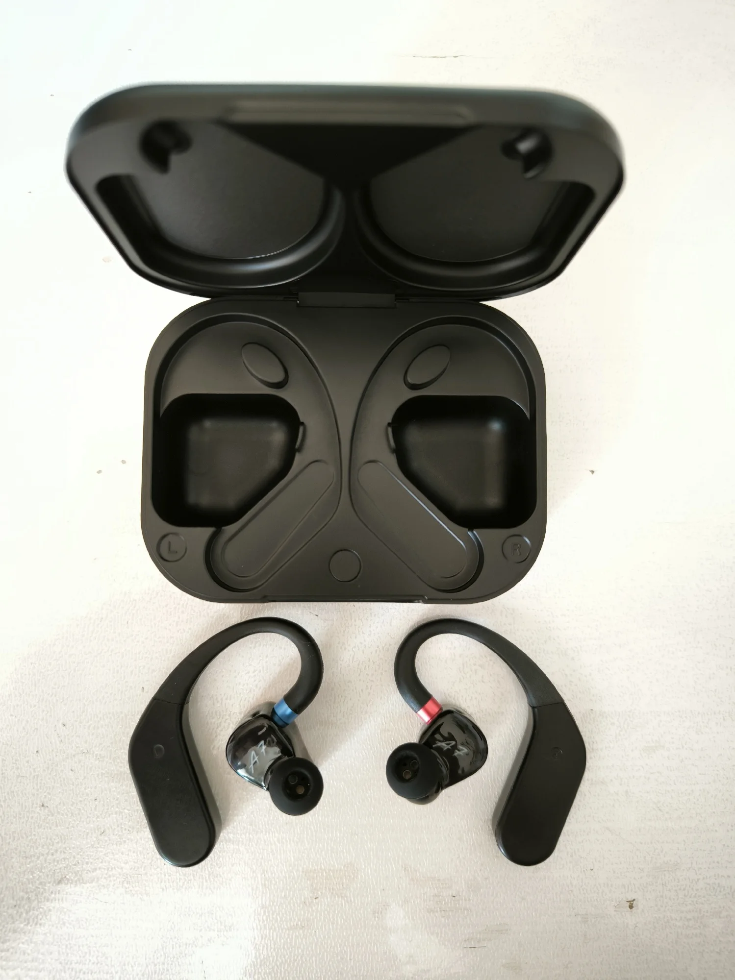 FiiO UTWS5 2025 True Wireless Bluetooth Earbuds Hook & Headphone